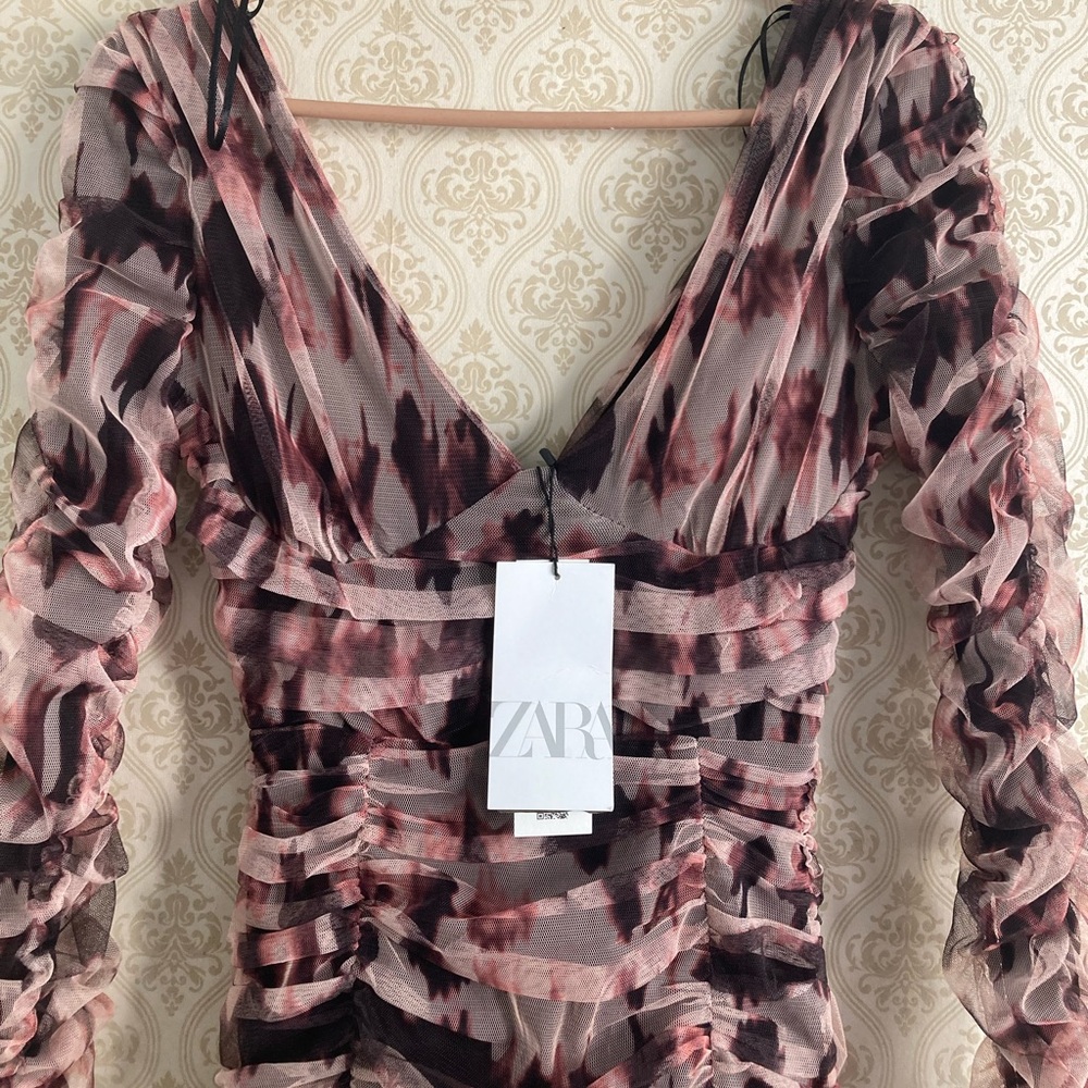 ZARA Tulle Dress - Picture 5 of 8